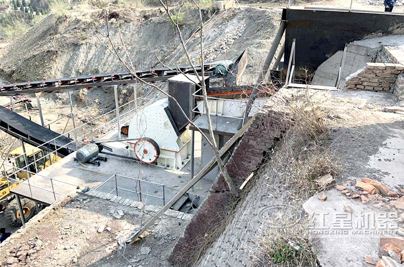 重錘式破碎機(jī) 重錘式破碎機(jī)