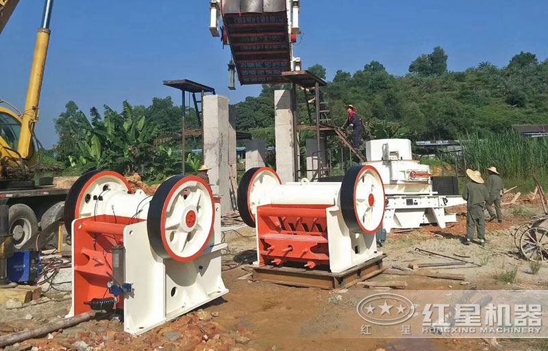 設備安裝、調試現(xiàn)場